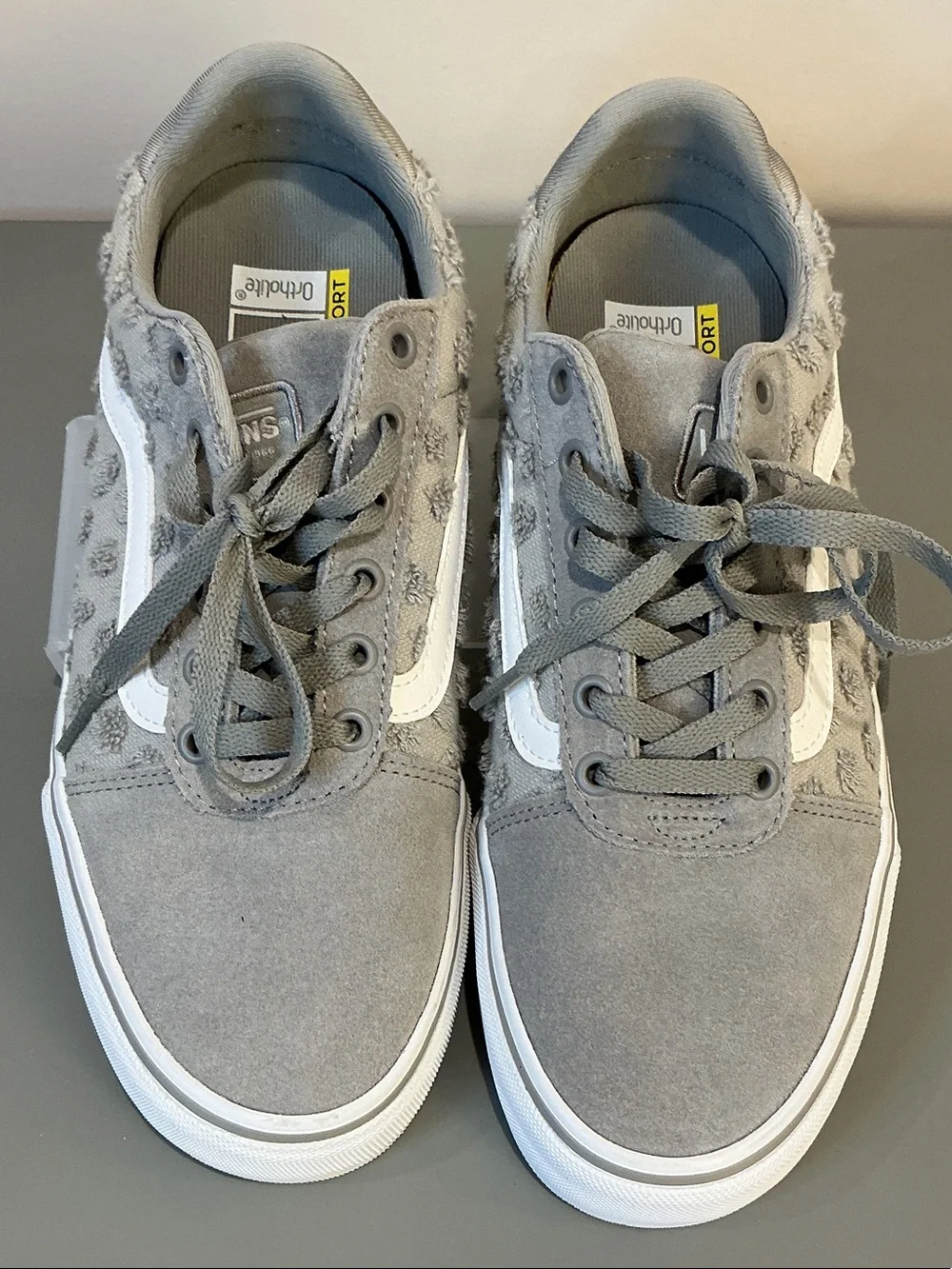 Vans Ward Deluxe Chenille grey Women’s size 10